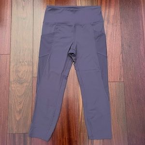 Forever 21 Workout Capri Pants